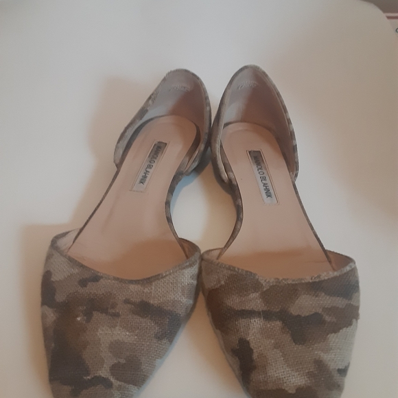 Manolo blahnik camo flats  size 40.5 D'orsay - Picture 1 of 10